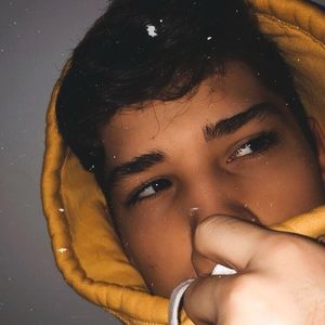 Meet your Posher, Justin